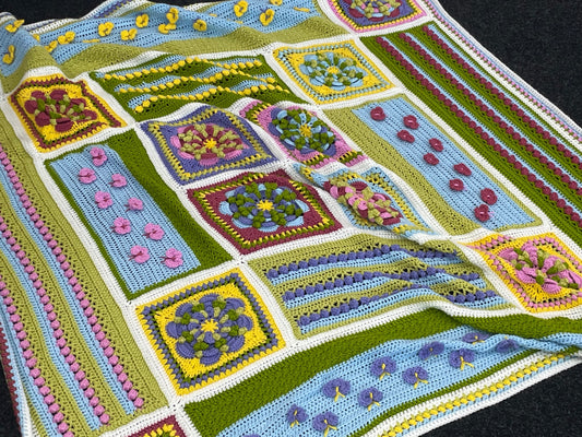 What in the (crochet) world is a CAL?